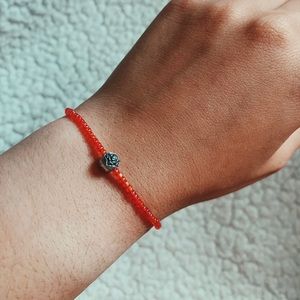 Red rose flower bead bracelet